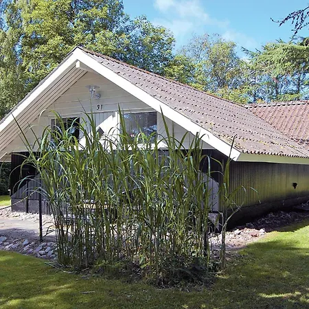 2 Bedroom In