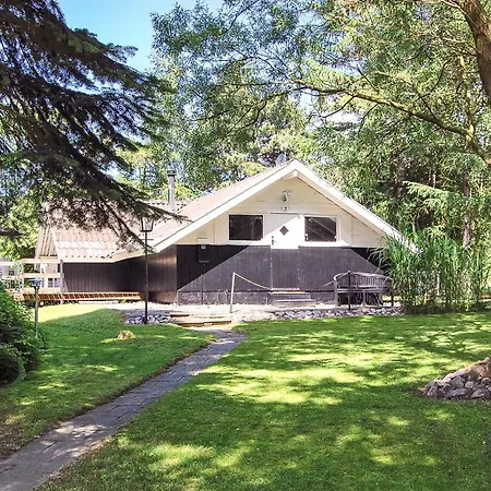 Vakantiehuis 2 Bedroom In *