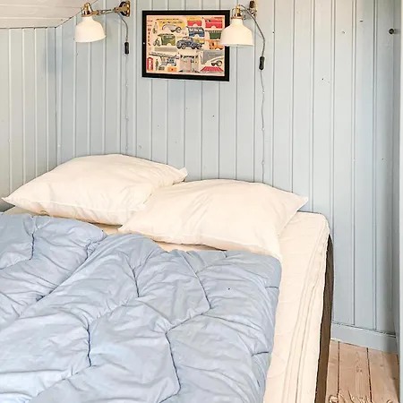 Vakantiehuis 2 Bedroom In *